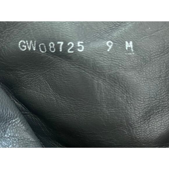 Vintage Stuart Weitzman Black Heel Leather Booties Size 9 - Picture 8 of 9